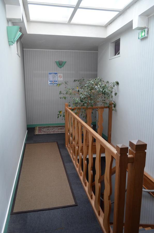 Hotel Au Chateau Blanc Saint-Aubin-les-Elbeuf ภายนอก รูปภาพ