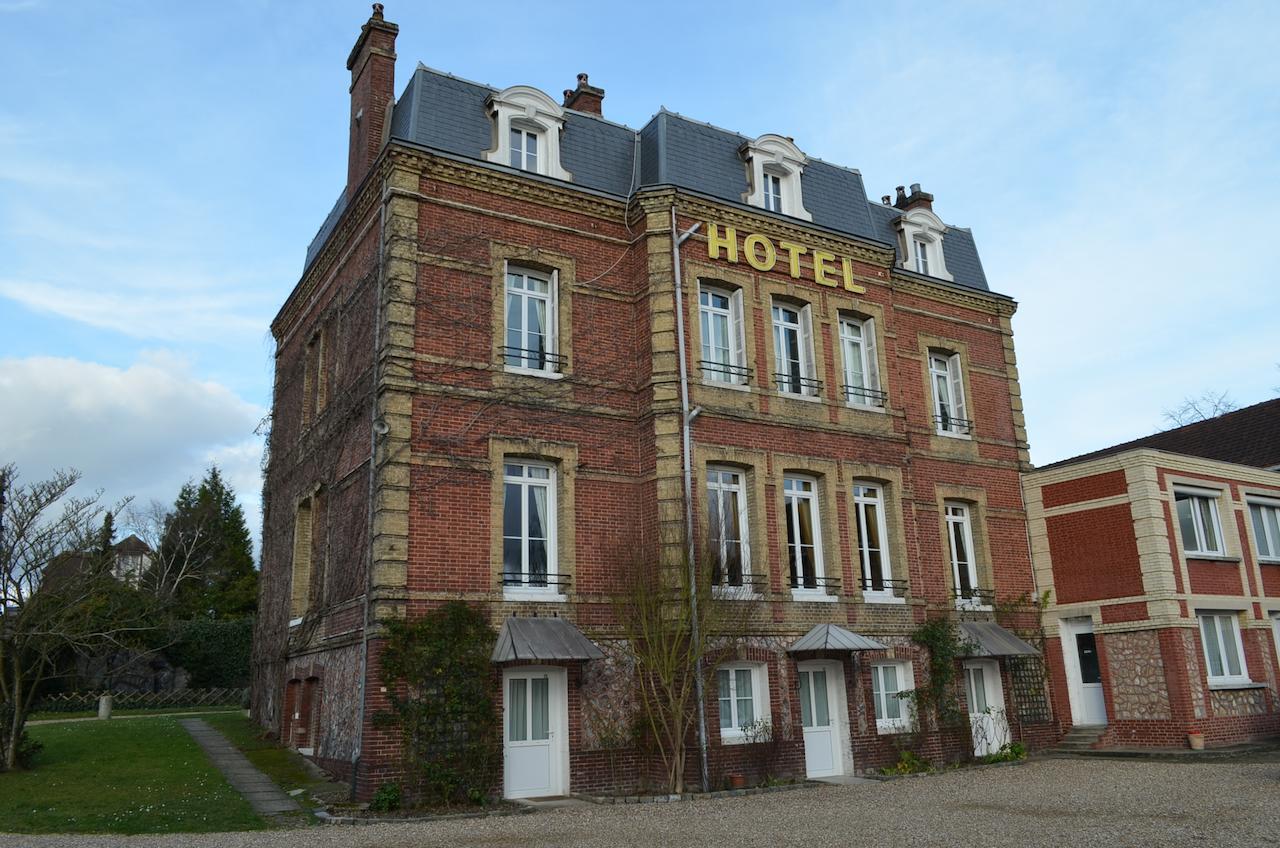 Hotel Au Chateau Blanc Saint-Aubin-les-Elbeuf ภายนอก รูปภาพ