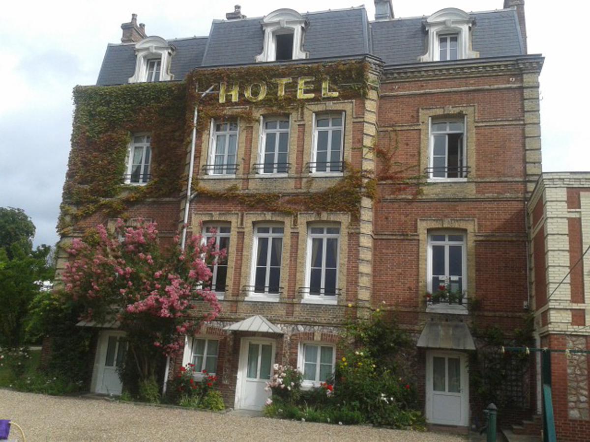 Hotel Au Chateau Blanc Saint-Aubin-les-Elbeuf ภายนอก รูปภาพ